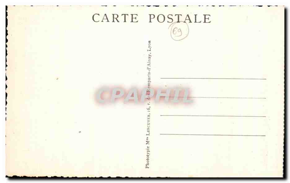 CPA Lyon Artistque Place Bellecour  — Verso