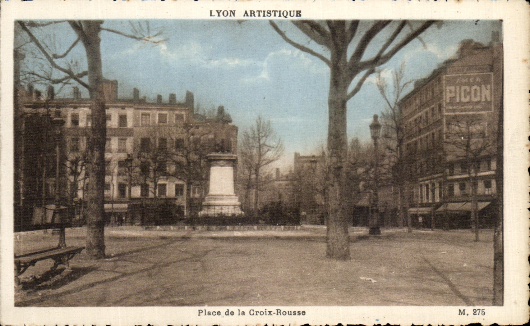 CPA Lyon Artistque Place de La Croix Rousse 