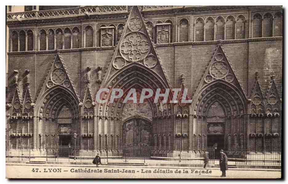 CPA Lyon Cathedrale Saint Jean Les Details de La Facade 