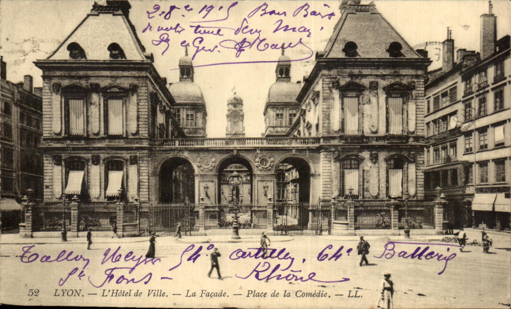 LYON — L'Hôtel de Ville — La Façade — Place de la Comédie — LL