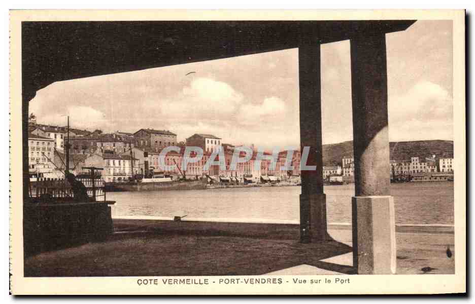CPA Cote Vermeille Port Vendres Vue Sur le Port