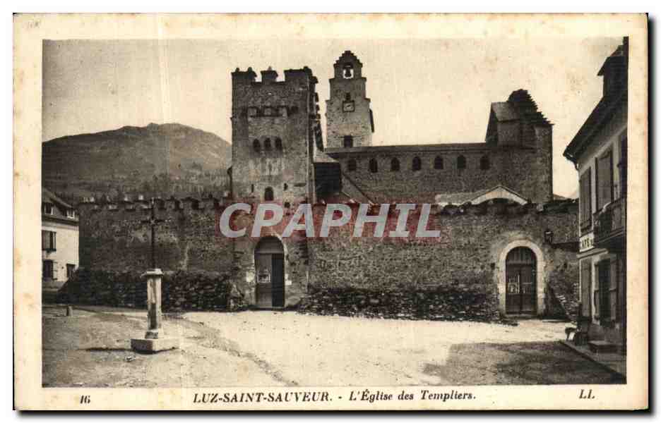 CPA Luz Saint Sauveur L Eglise des Templiers