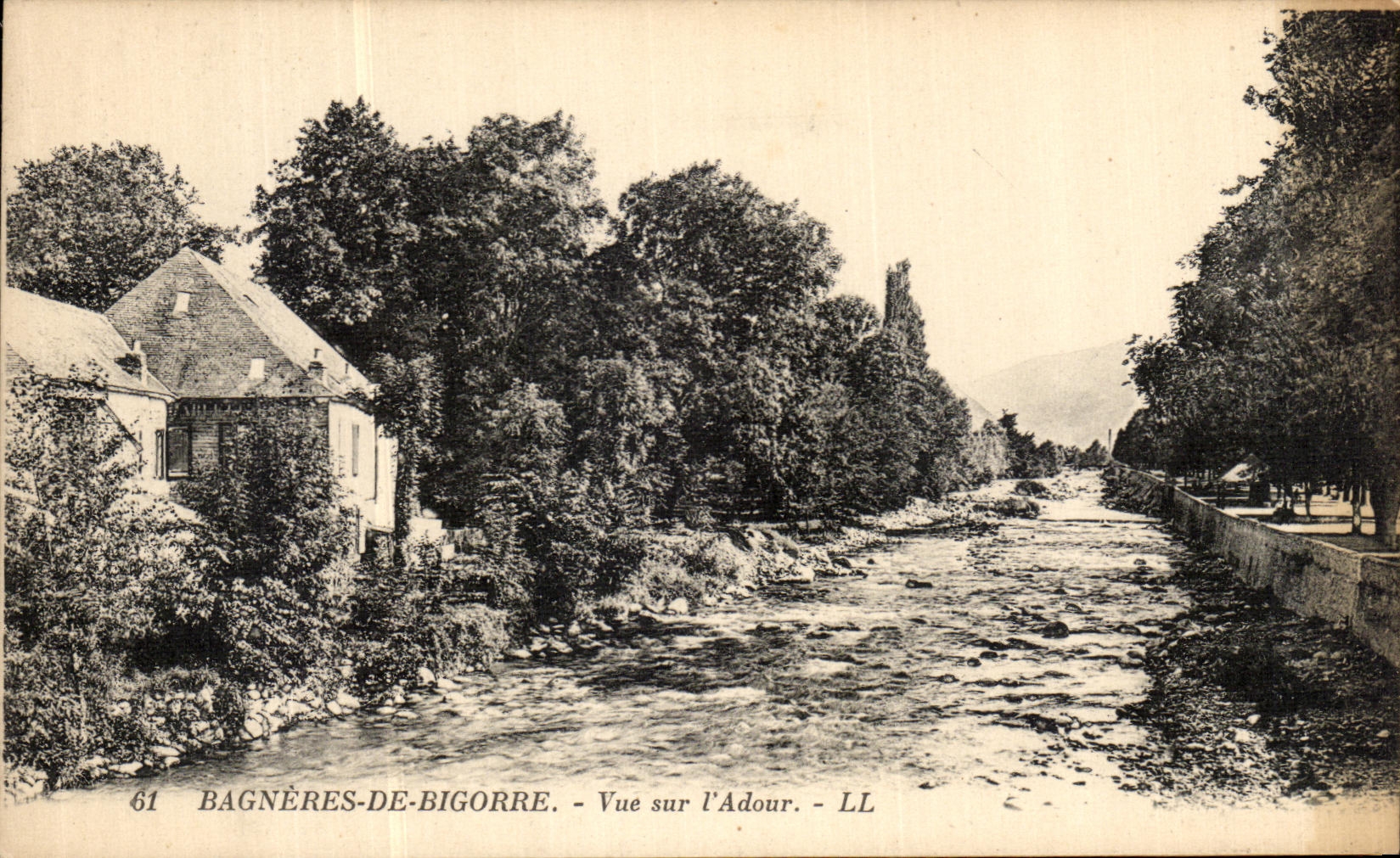 Bagnères-de-Bigorre — Vue sur l'Adour — LL
