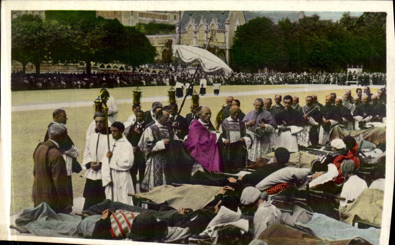 CPA Lourdes Benediction des Malades