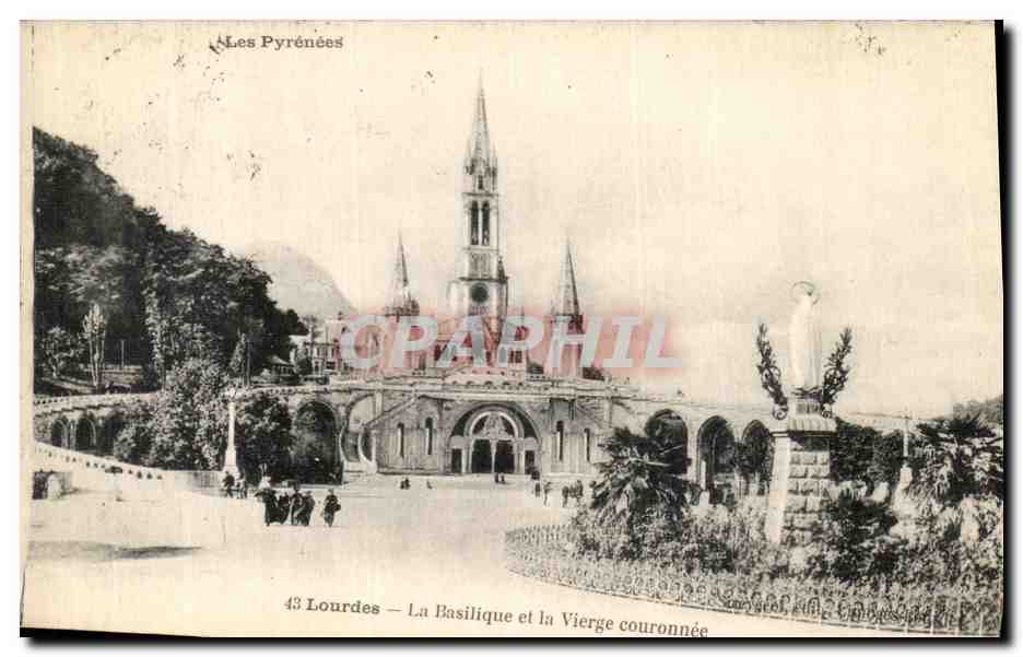 Lourdes — La Basilique et la Vierge couronnée — Éditeur : Les Pyrénées, n°43