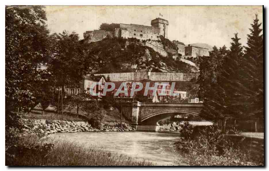 CPA Lourdes Le Chateau Fort