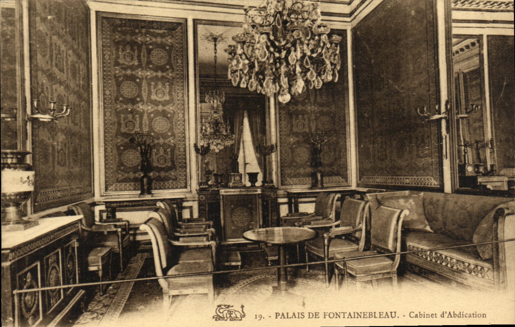 Palazzo di Fontainebleau — Studio dell'Abdicazione — Editore non identificato, n° 19