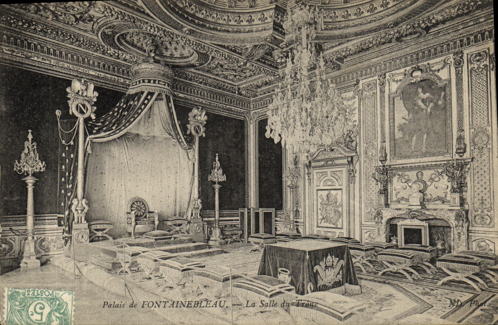 Palacio de FONTAINEBLEAU — La Sala del Trono — ND. Foto.