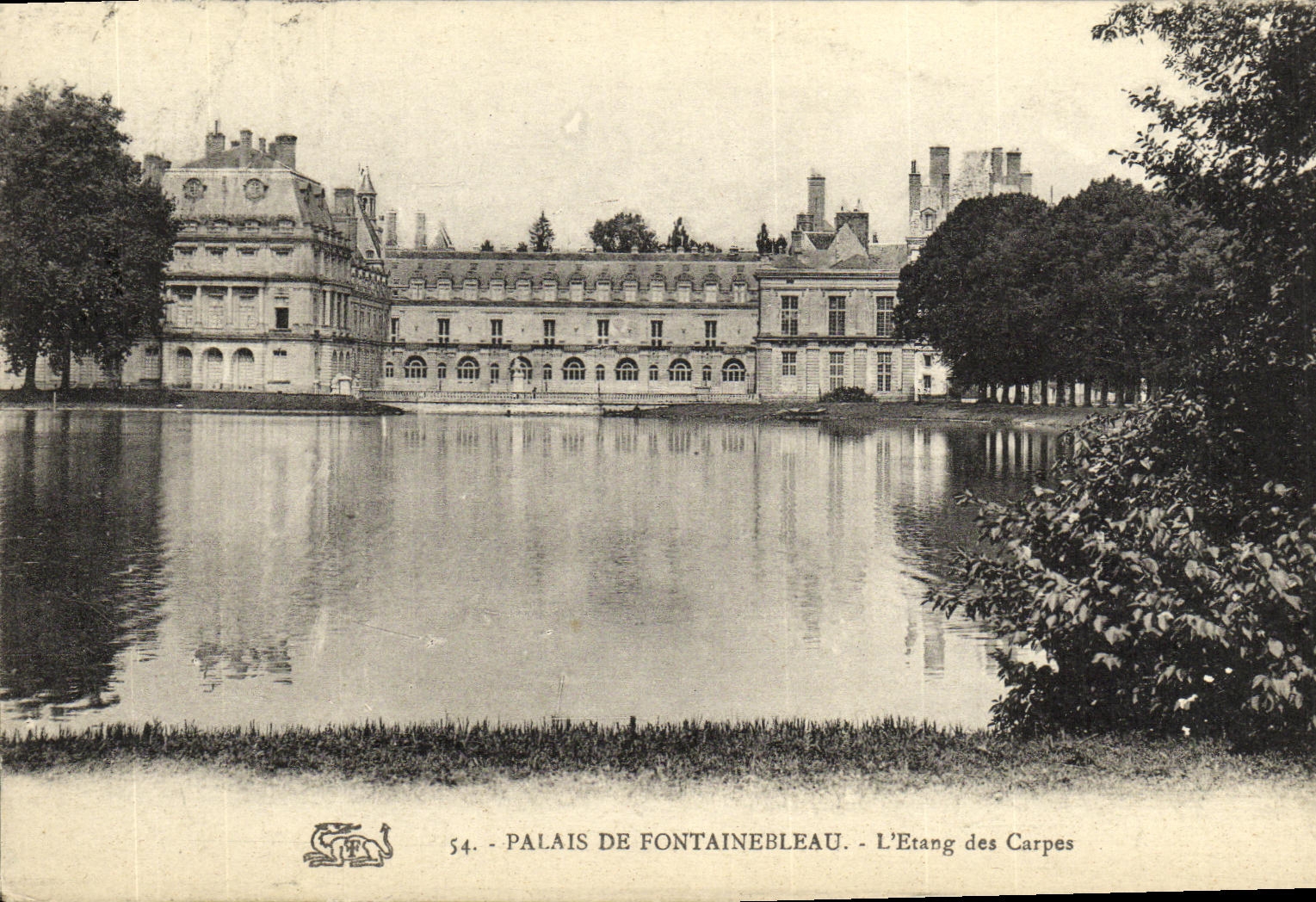 Palais de Fontainebleau — L'Étang des Carpes — éditeur inconnu, n° 54