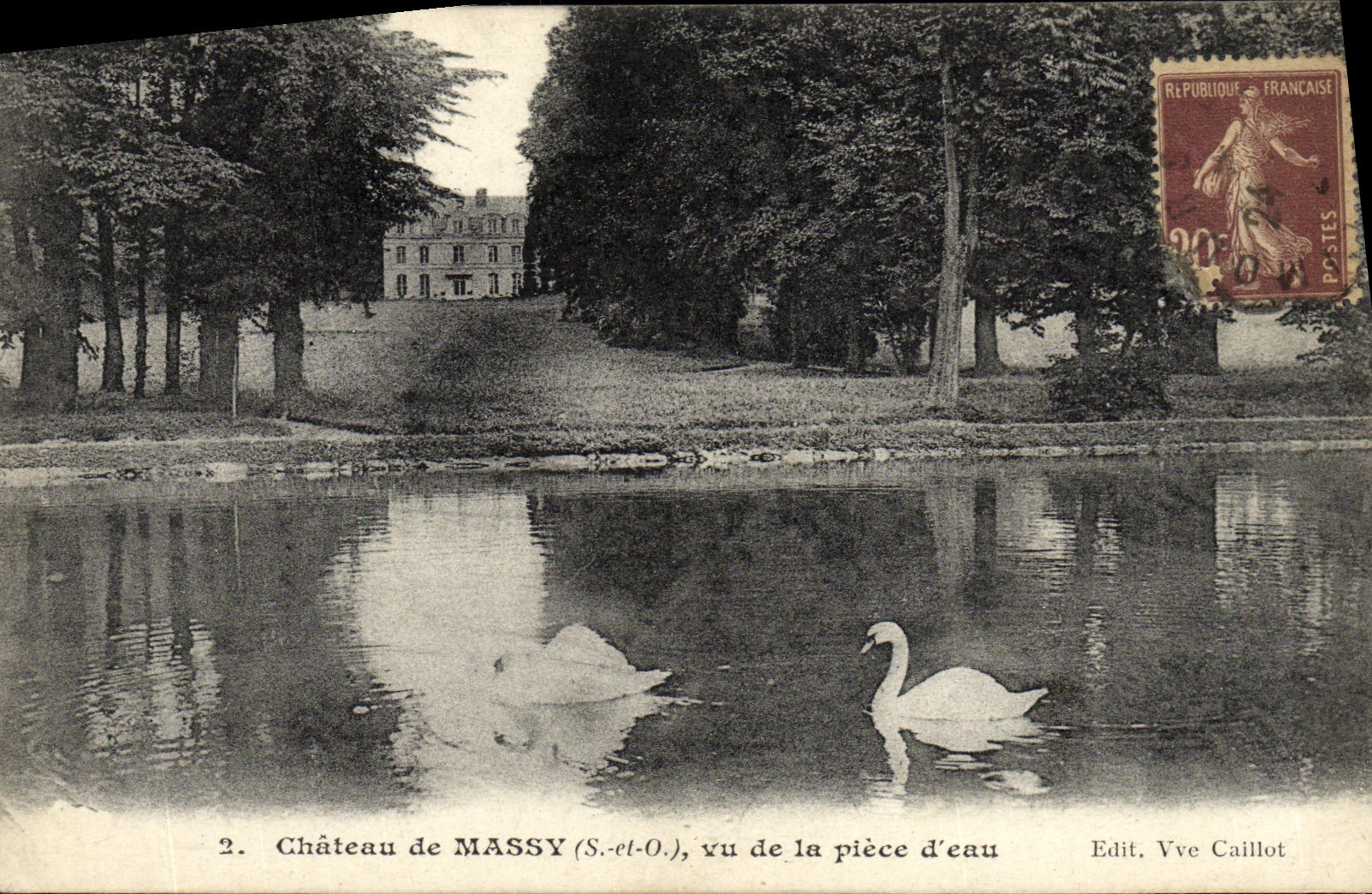 CPA Chateau De Massy Vu de la Piece d eau Cygnes