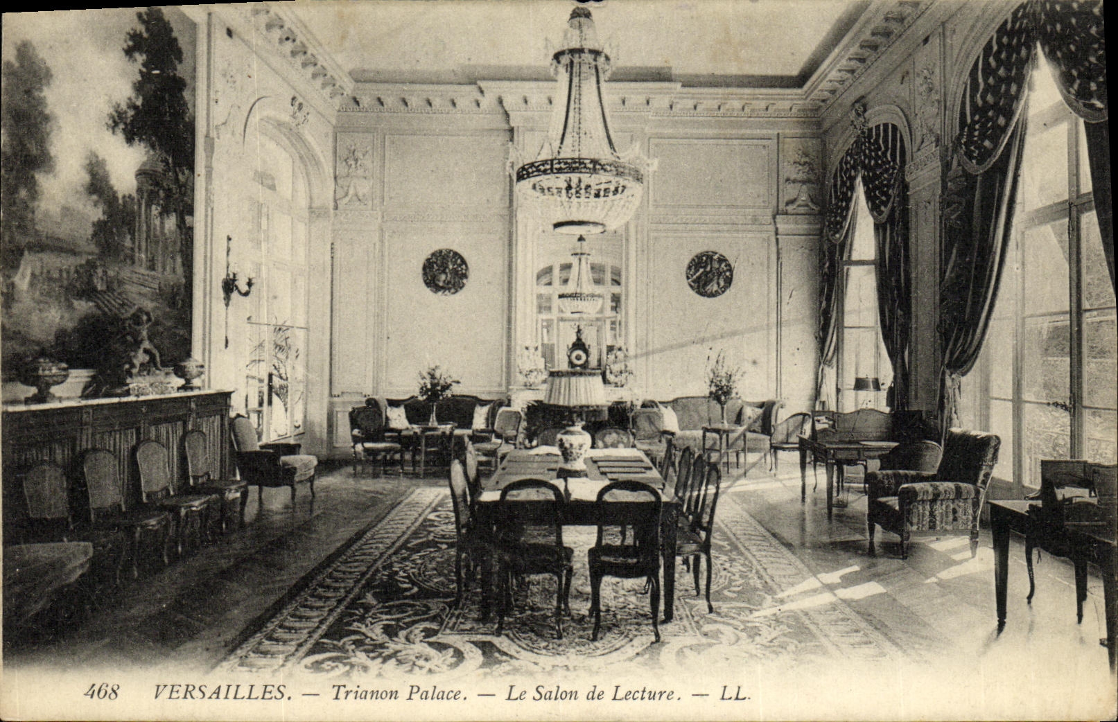 CPA Versailles Trianon Palace Le Salon de Lecture