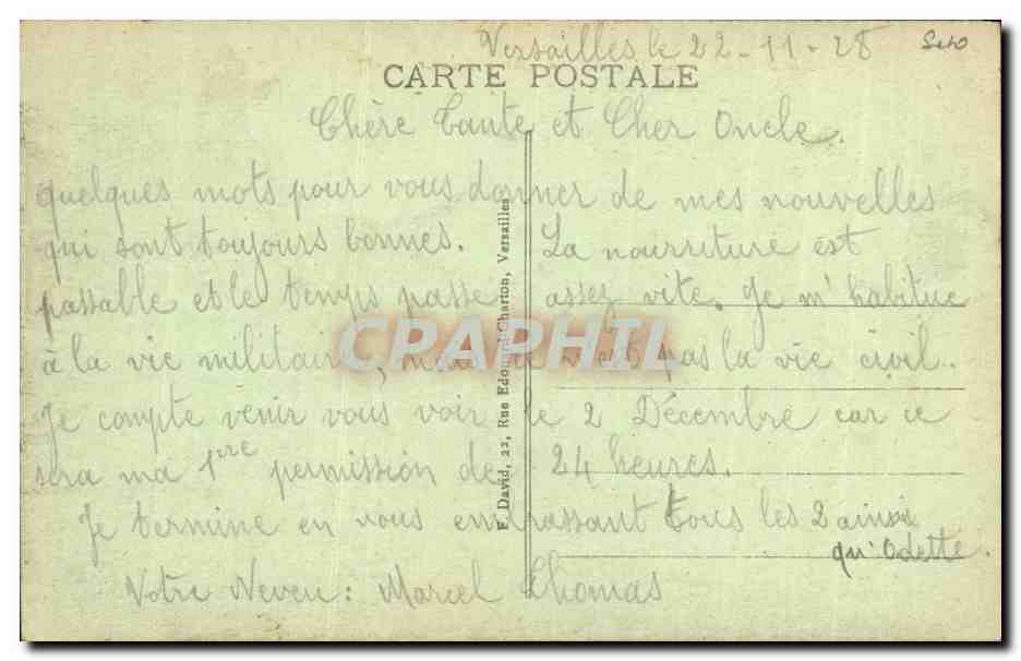 CPA Versailles Le Chateau Le Cour d Honneur Statue de Louis XIV — Verso