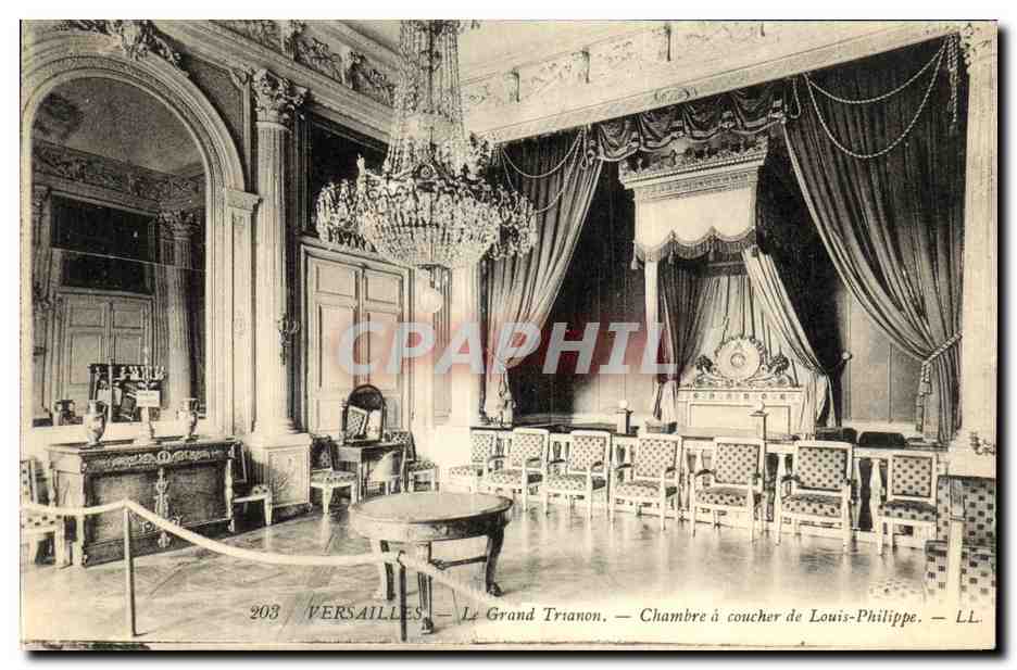 CPA Versailles Le Grand Trianon Chambre a Coucher de Louis Philippe 