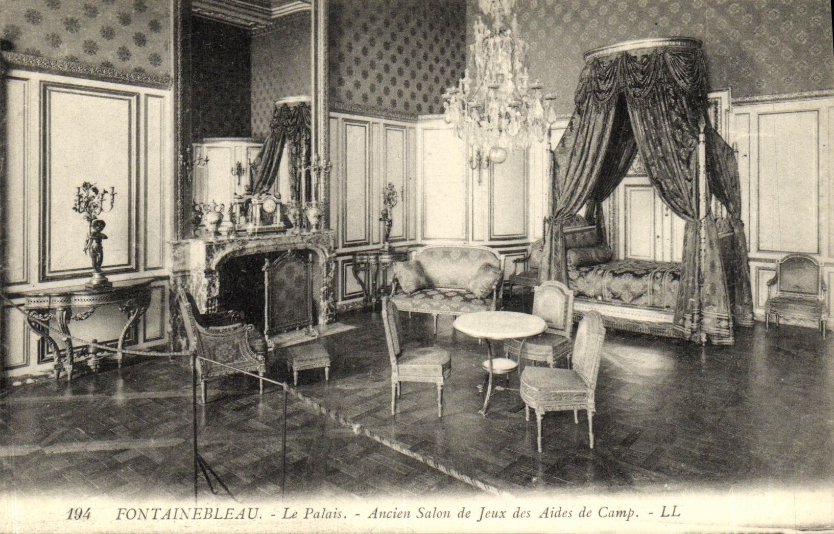 Fontainebleau - Il Palazzo - Ex Salone dei Giocatori degli Aides-de-Camp - LL