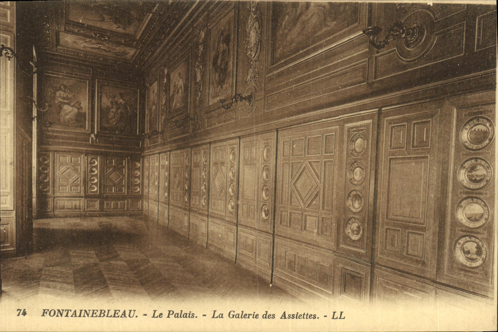 Fontainebleau - Il Palazzo - La Galleria delle Tazze - LL
