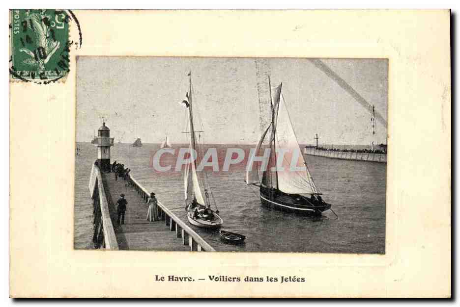 CPA Le Havre Voiliers Dans Les Jetees Bateaux
