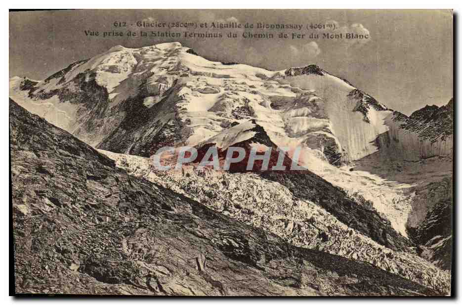 Glacier (2800m) et Aiguille de Bionnassay (4061m) — Vue prise de la Station Terminus du Chemin de Fer du Mont-Blanc — L. Morand, phot. édit. Mégève (Haute-Savoie)