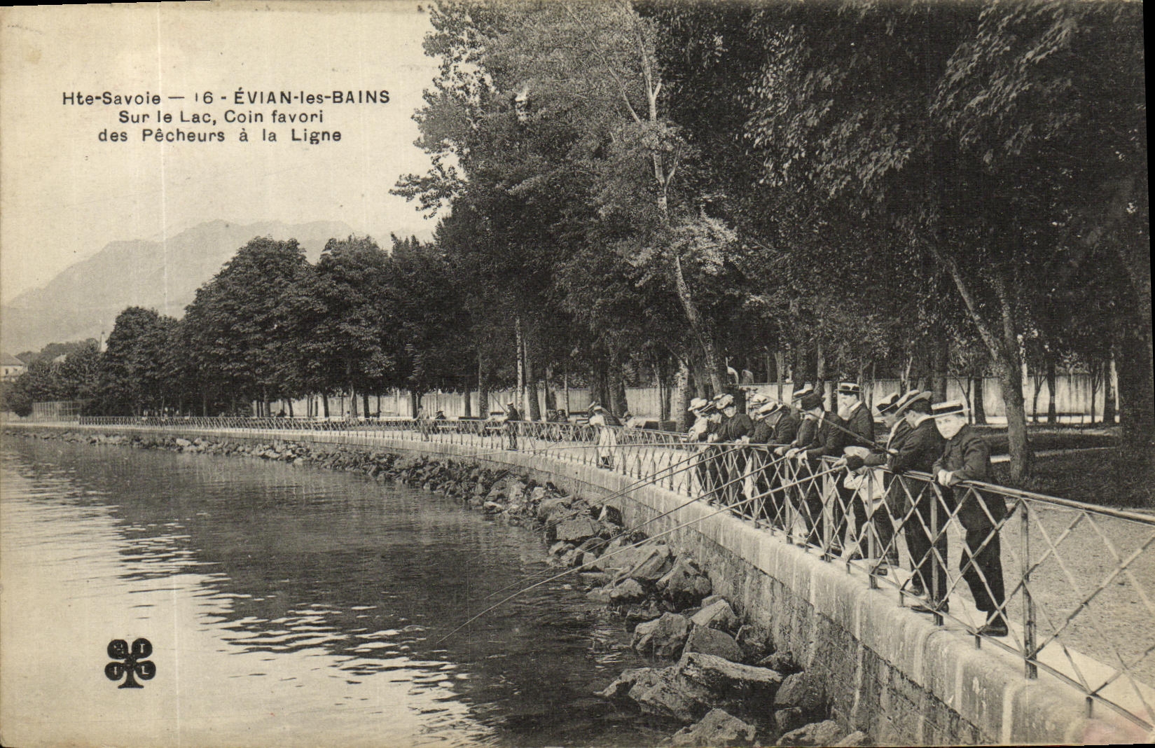 ÉVIAN-LES-BAINS — Pêcheurs à la ligne sur le lac — Éditeur CPAPHIL, n°74
