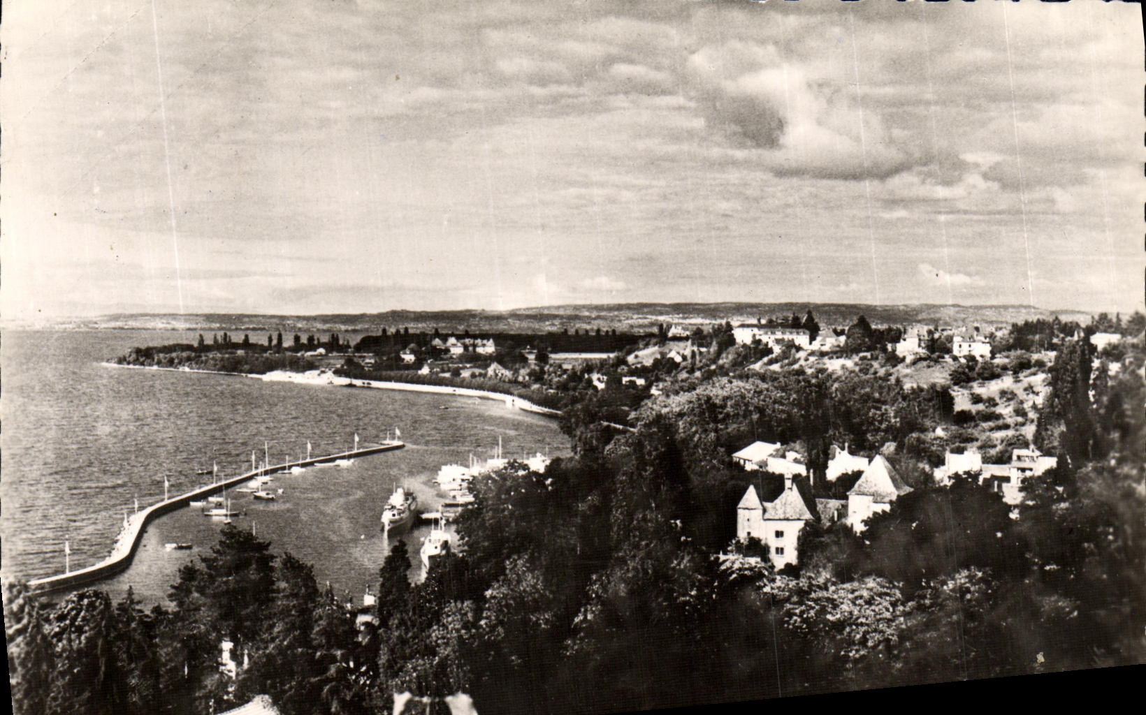 Thonon-les-Bains — La Rade et Pointe de Ripailla — Éditions du Globe, Paris