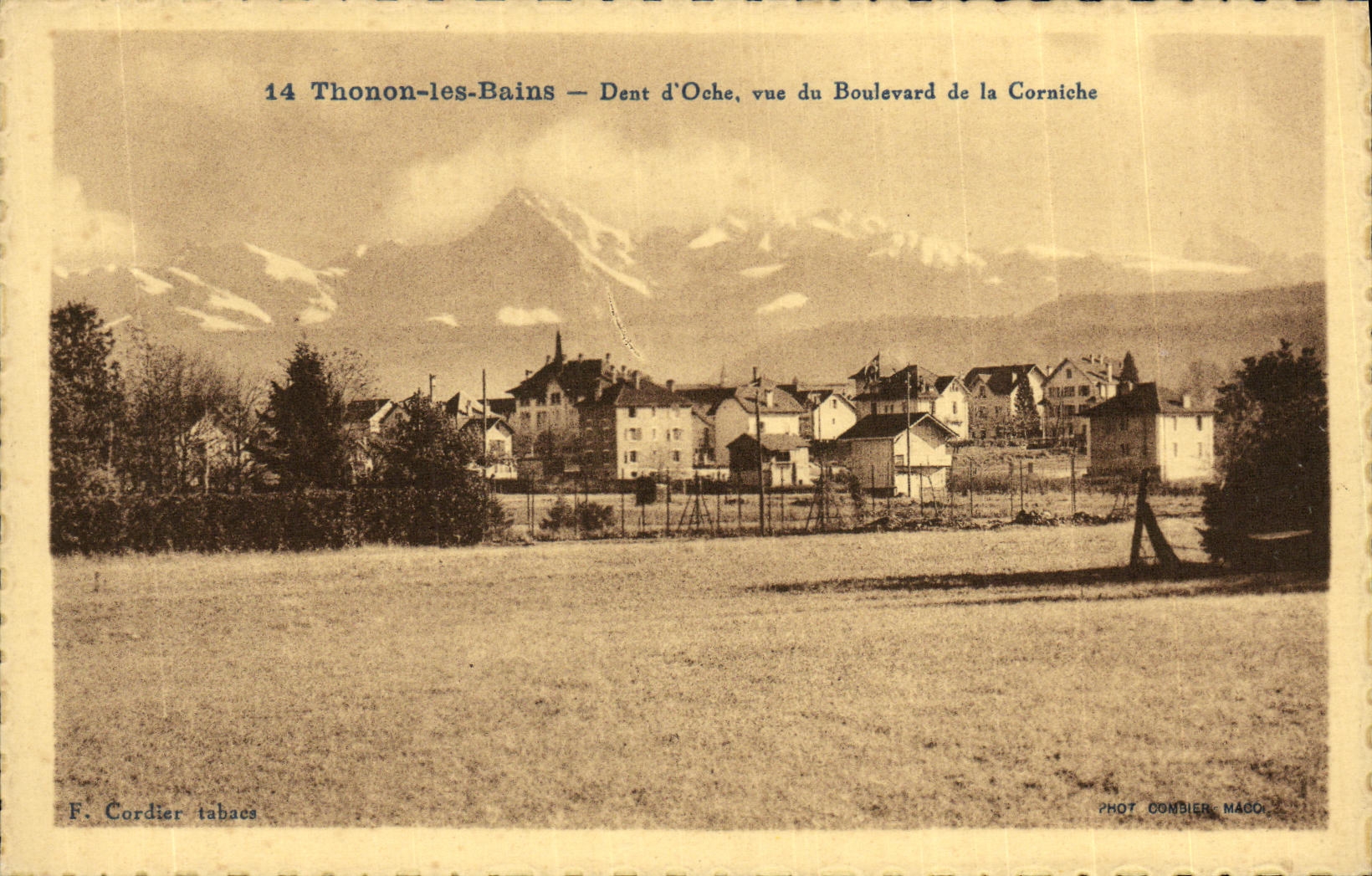 Thonon-les-Bains — Dent d'Oche, vue du Boulevard de la Corniche — F. Cordier tabacs, phot. Combier, Mago