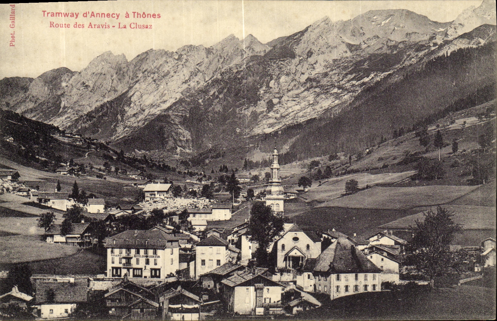 Tramway d'Annecy à Thônes — Route des Aravis - La Clusaz — Phot. Gaillard