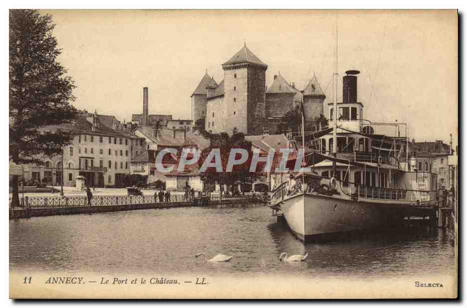 CPA Annecy Le Port et le Chateau Bateau
