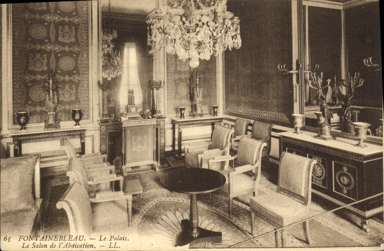 Fontainebleau — Het Paleis. Het Zaal van de Abdicatie — LL. n° 65