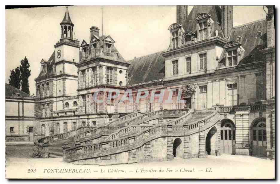 Fontainebleau — El Castillo — Las Escaleras del Caballo — LL