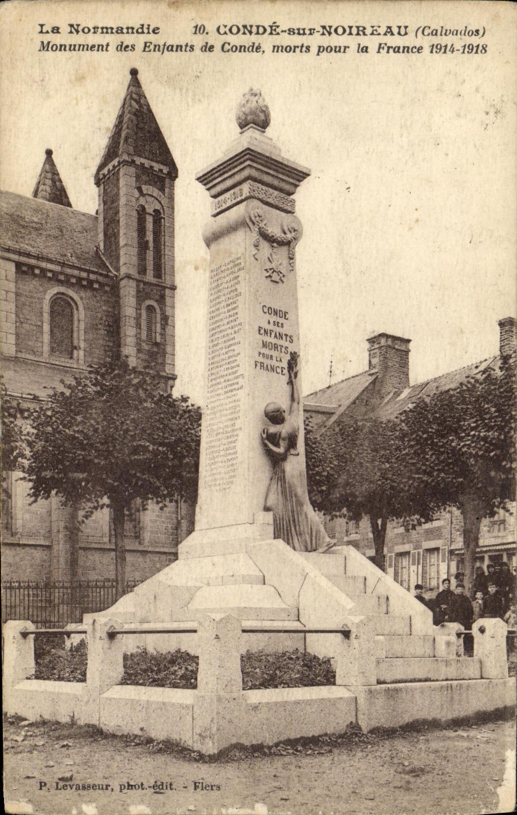 CPA Conde Sur Noireau Monument Des Enfants de Conde 