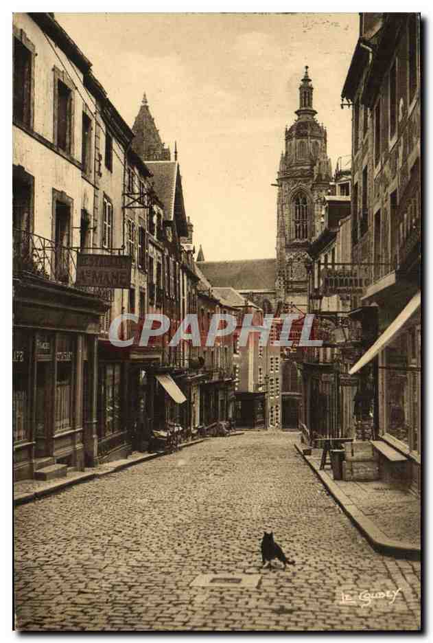CPA Coutances Rue Geoffroi De Montbray Eglise st pierre