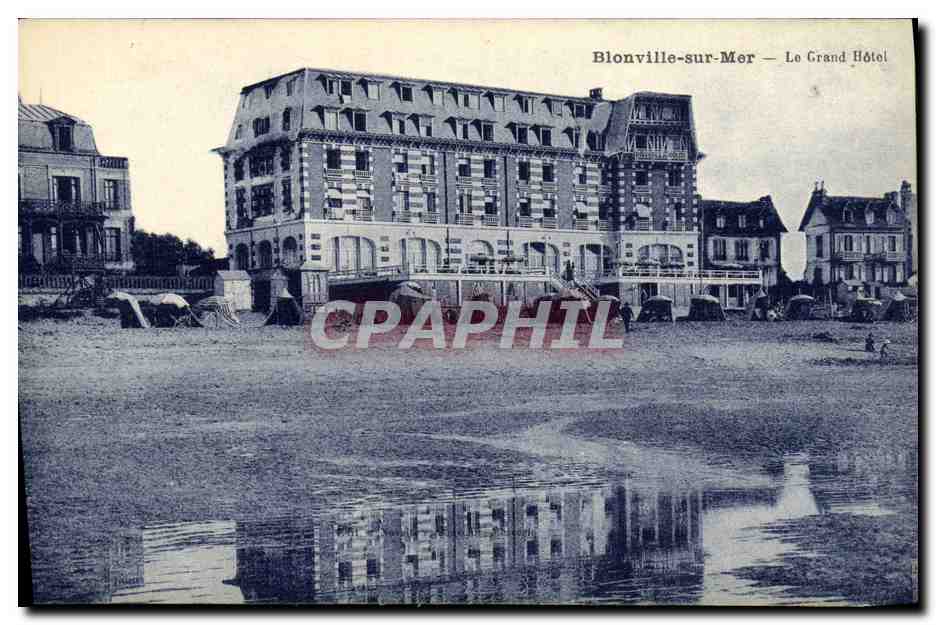 Blonville-sur-Mer — Le Grand Hôtel