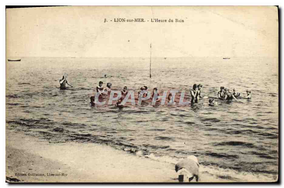 CPA Lion Sur Mer L Heure du Bain 