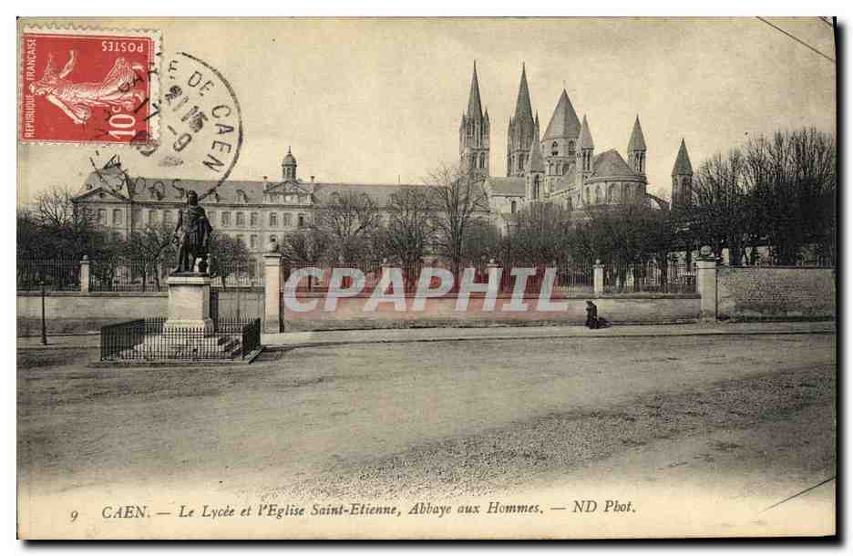 CPA Caen Le Lycee et L Eglise Saint Etienne Abbaye aux Hommes 