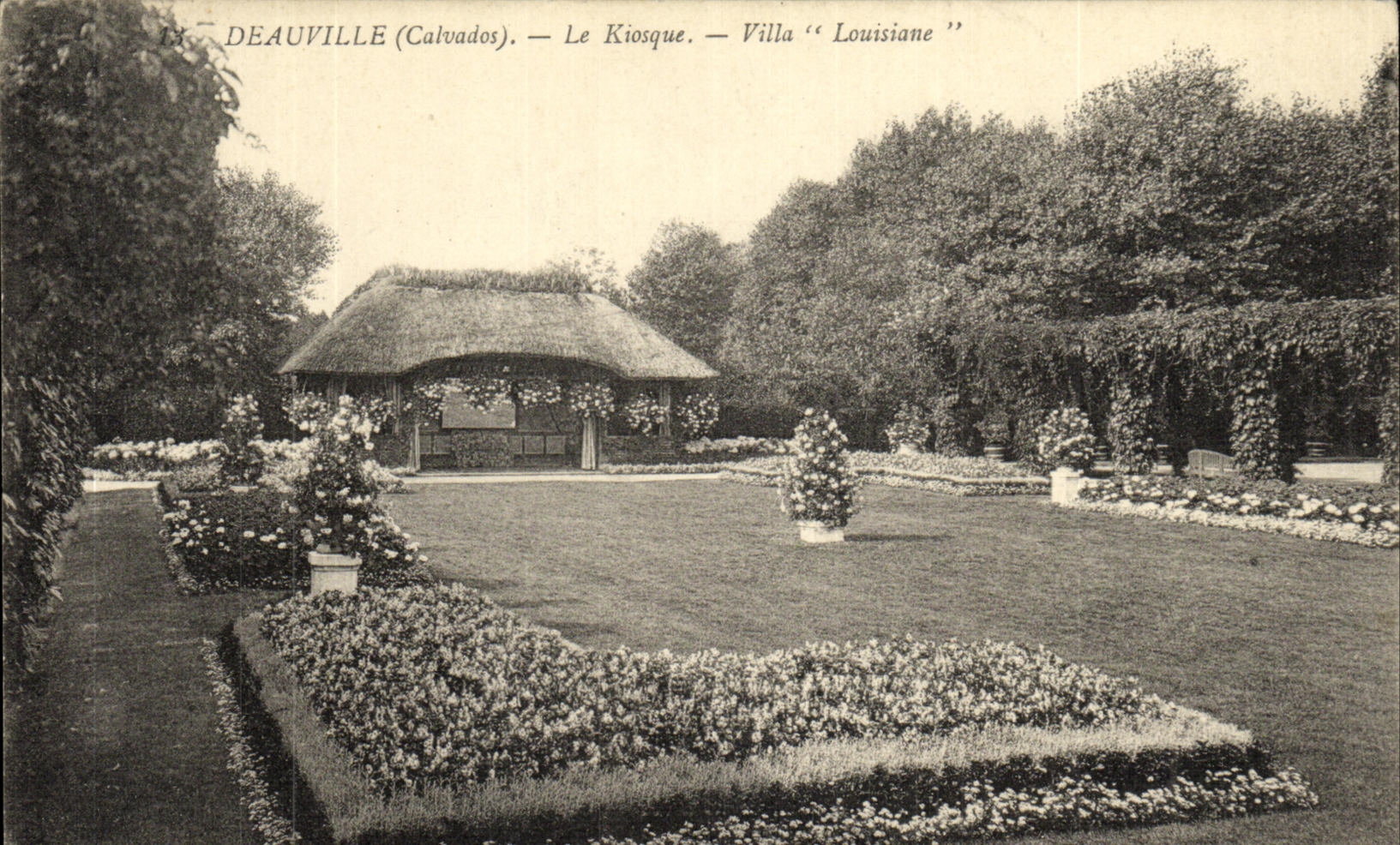 CPA Deauville Le Kiosque Villa Louisiane 