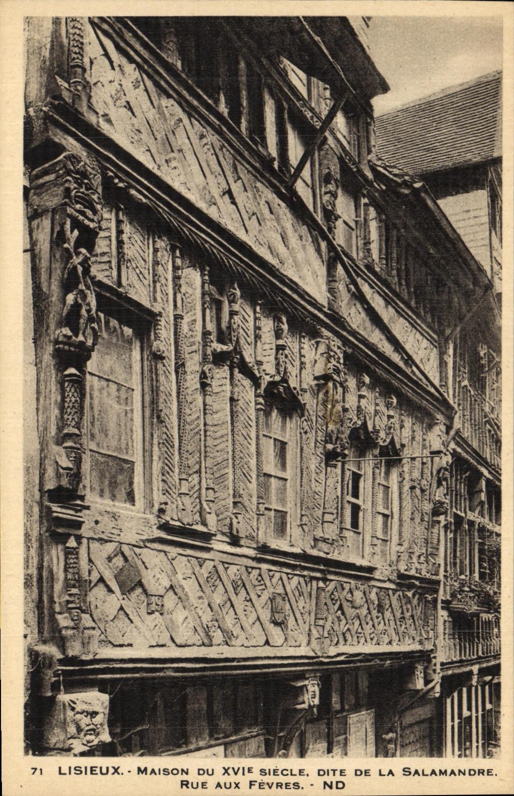 Lisieux - Maison du XVIe siècle, dite de la Salamandre, Rue aux Fèvres