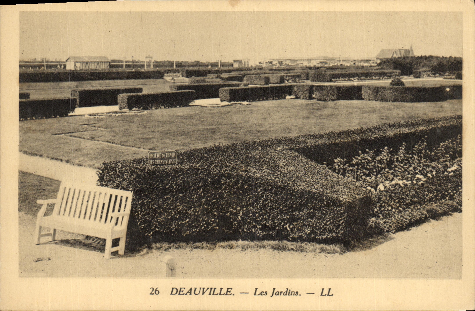 Deauville — Les Jardins — LL