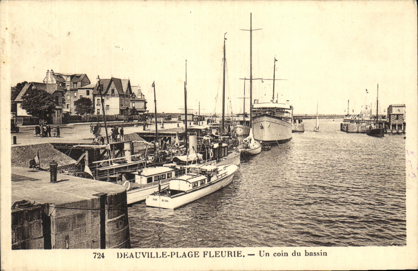 Deauville-Plage Fleurie — Un coin du bassin — Deauville-Plage Fleurie