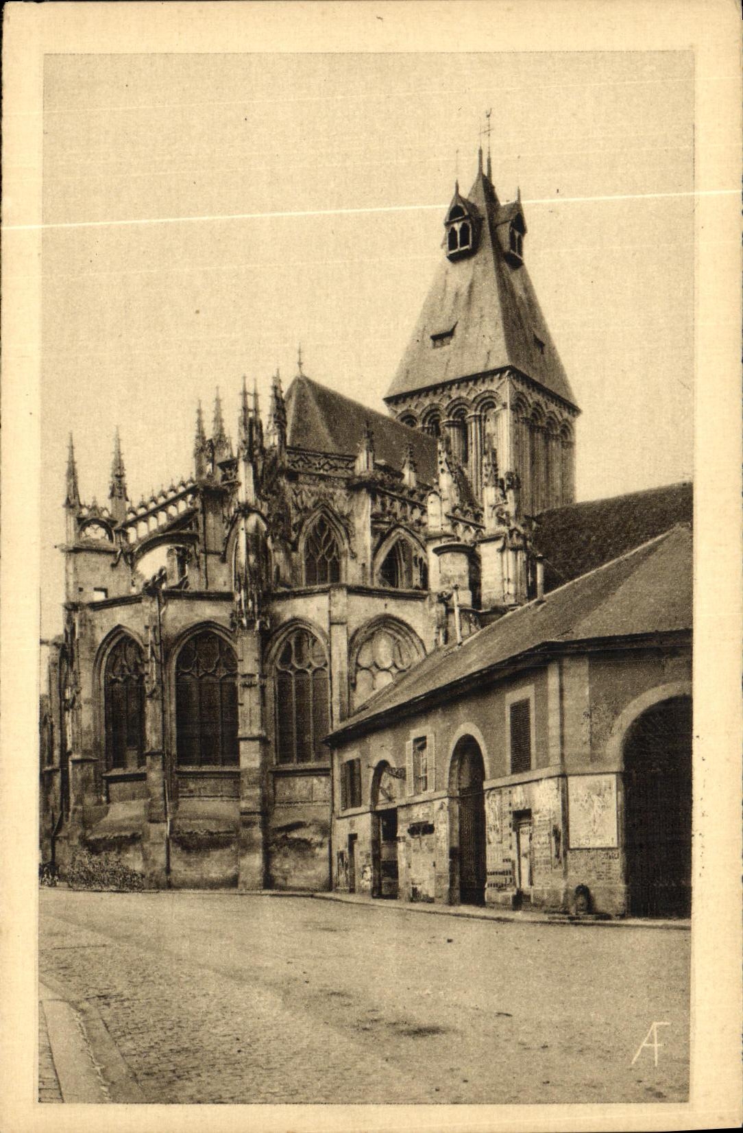 Falaise — Kerk van Sint Gervasius: L'Abaïde (Rooms-Gothische toren)