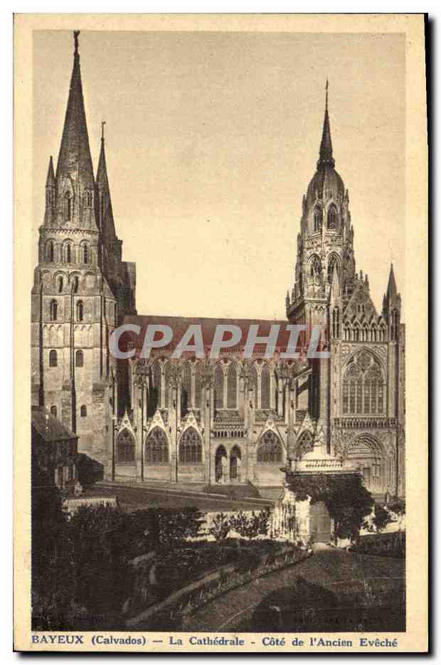 Bayeux (Calvados) — La Cathédrale — Côté de l'Ancien Evêché