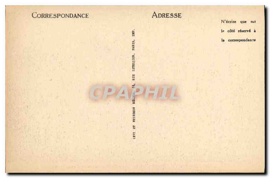 Lisieux — La Place Thiers, la Cathédrale et la Poste — Ancien Palais Épiscopal XVIIIe s. — LL — Verso