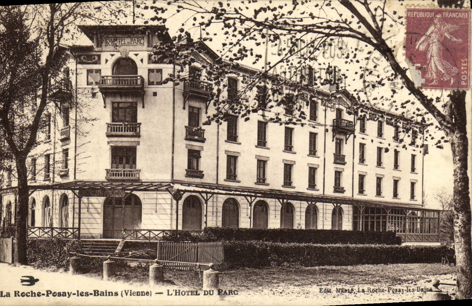 CPA La Roche Posay Les Bains L Hotel Du Parc