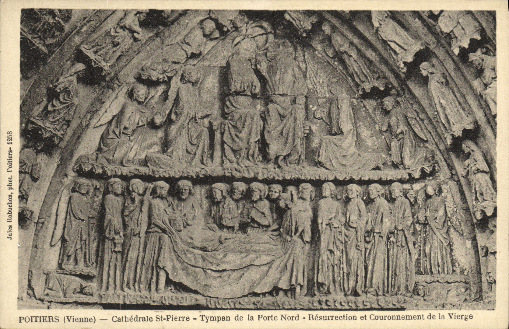 Poitiers (Vienne) — Cathédrale St-Pierre — Tympan de la Porte Nord — Résurrection et Couronnement de la Vierge