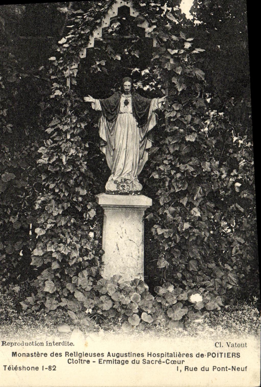 Ermitage du Sacré-Cœur — Monastère des Religieuses Augustines Hospitalières de Poitiers — Cl. Vatout