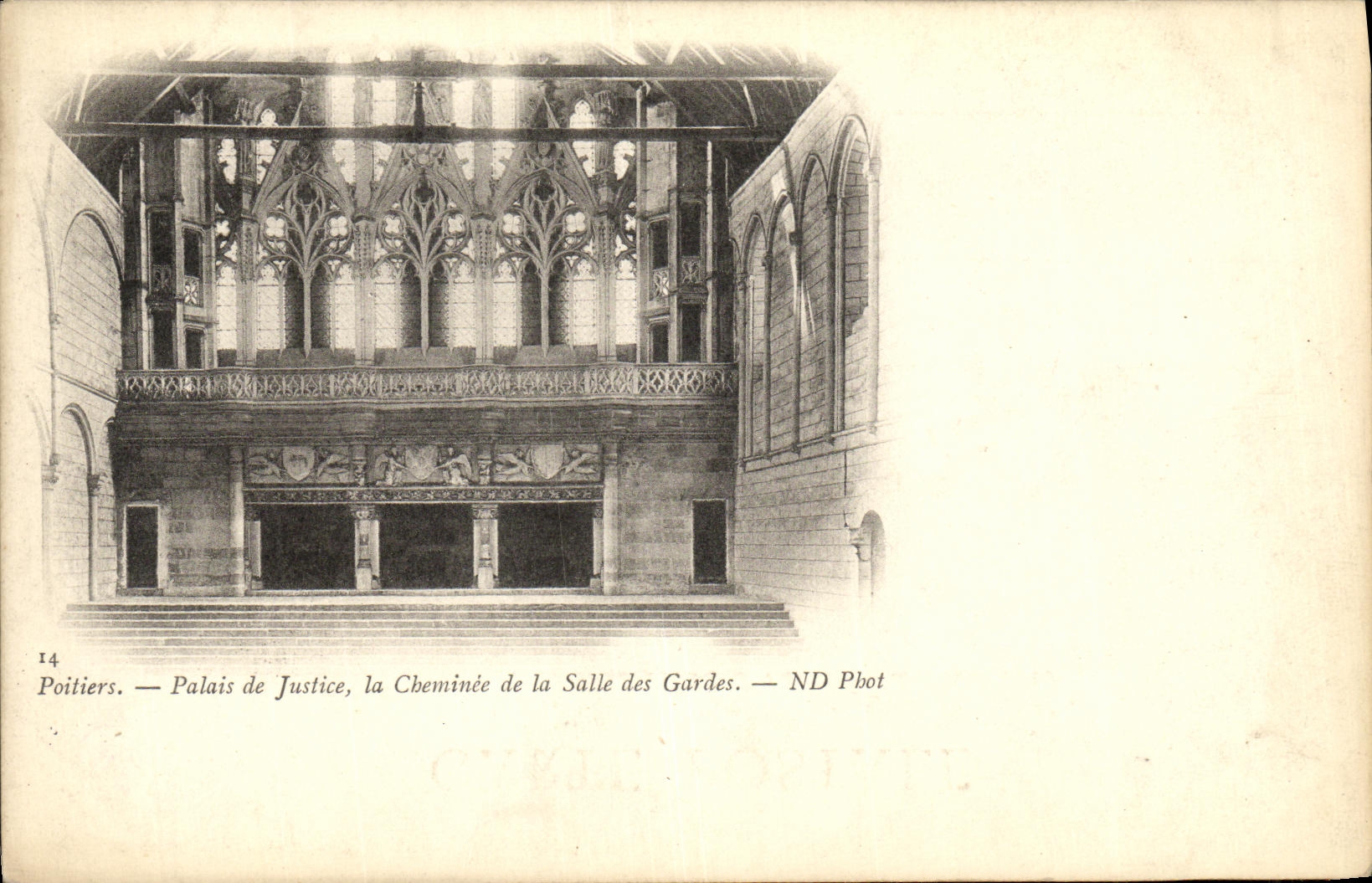 Poitiers — Palais de Justice, la Cheminée de la Salle des Gardes — ND Pbot