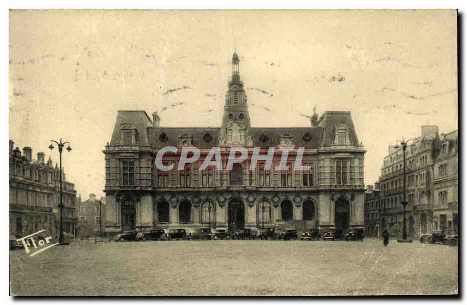 Hôtel de Ville de Poitiers — vue de la place — Éditions Artistiques, Marcel Carrière