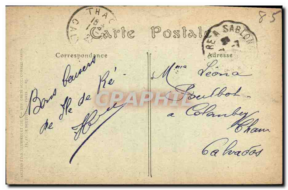 CPA Ile D Yeu Saint Martin la Rue du Marche Femmes Folklore  — Back