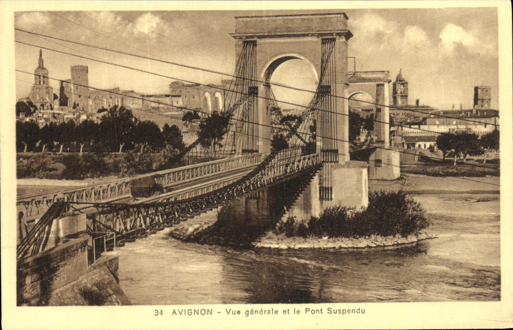 CPA Avignon Vue Generale et le Pont Suspendu