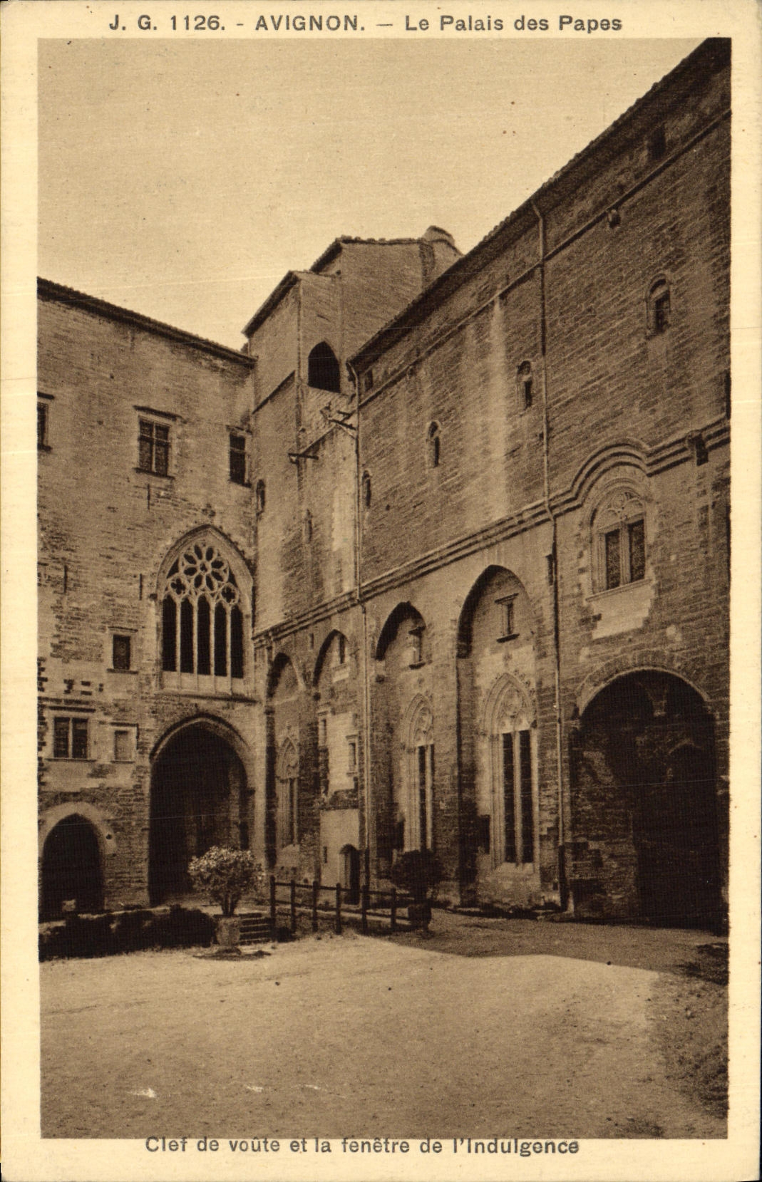 CPA Avignon Le Palais Des Papes Clef de voute et la fenetre de l indulgence