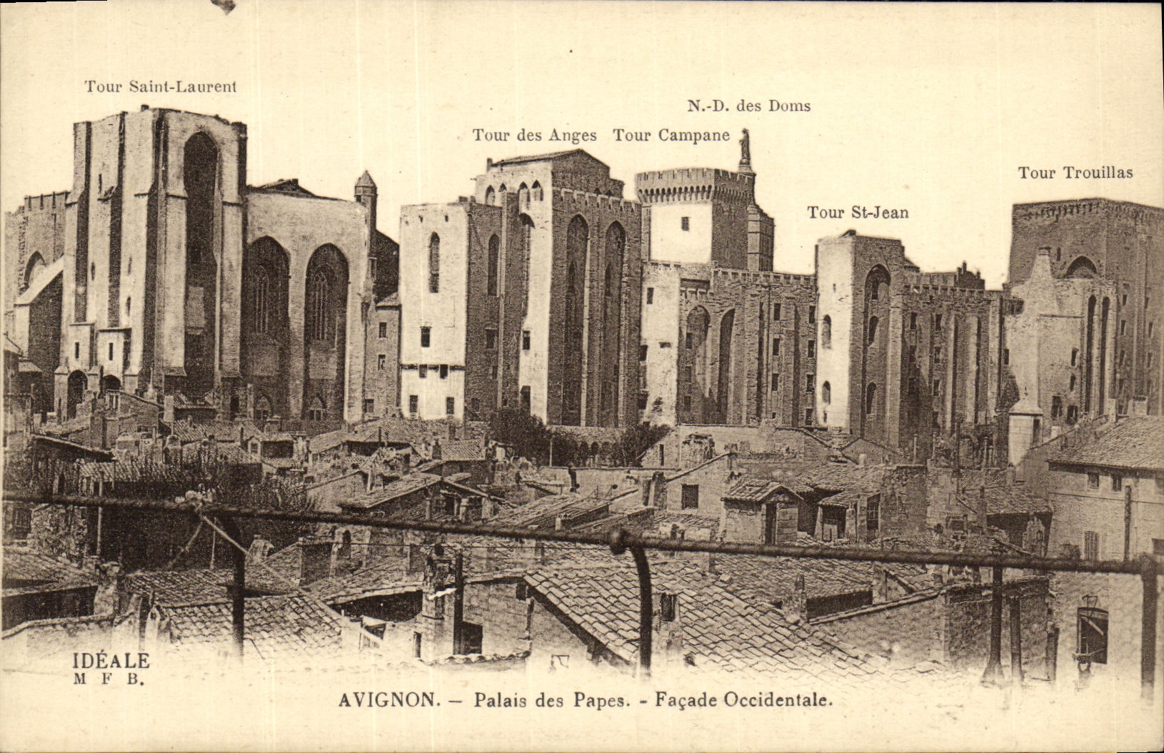 CPA Avignon Palais des Papes Facade Occidentale 