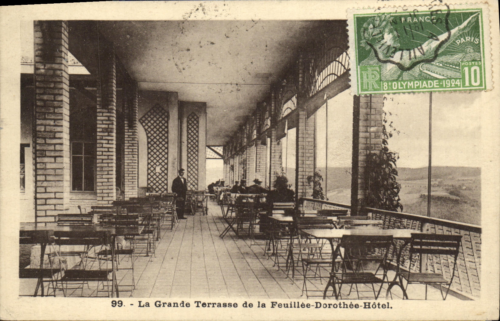 CPA La Grande Terrasse De La Feuillee Dorothee Hotel